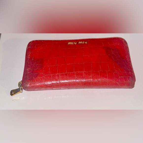 MIU MIU ZIPPY WALLET - Picture 2 of 15